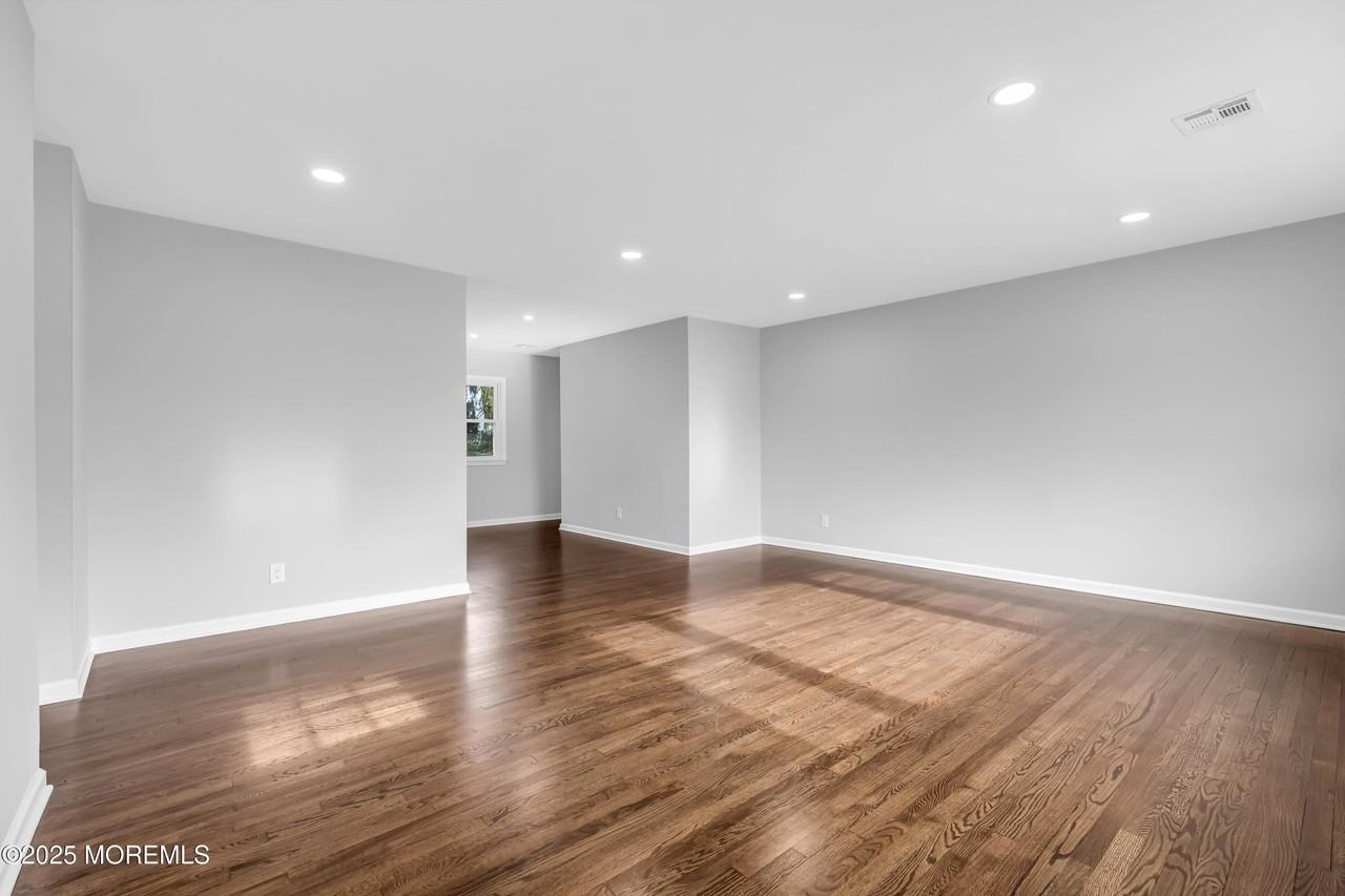 1230 Dove St - Photo 7 of 50