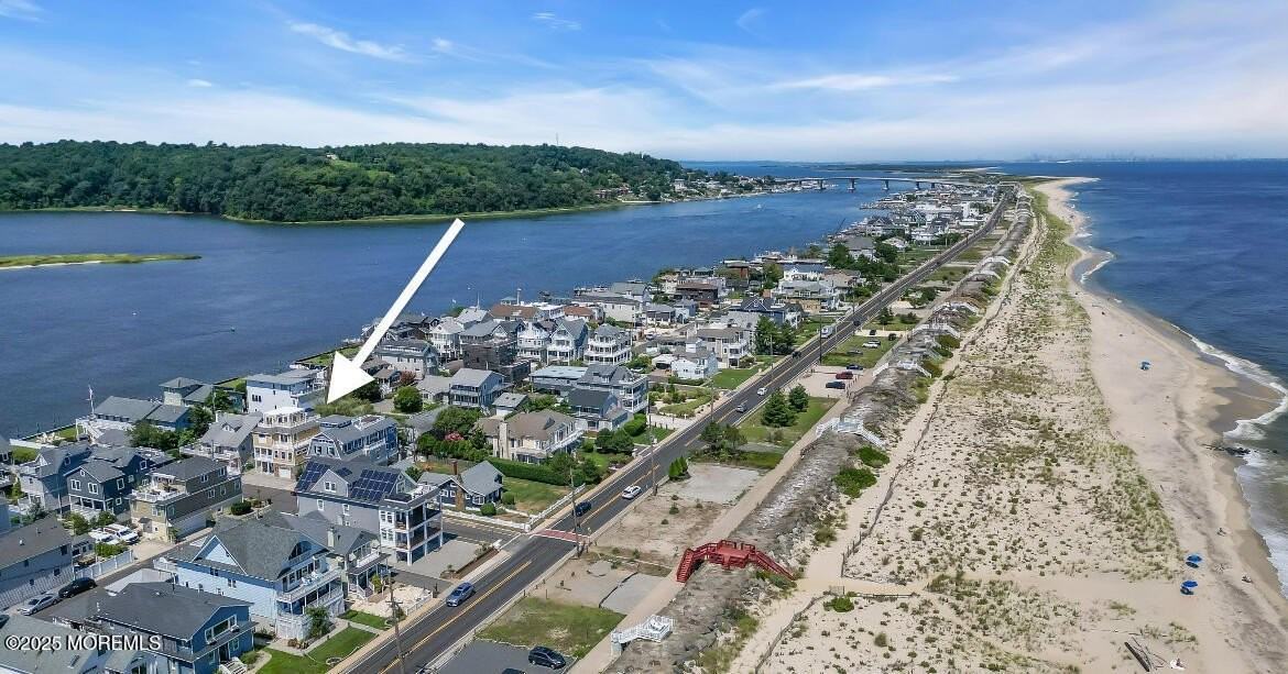 5 Shrewsbury Way - Photo 6 of 50