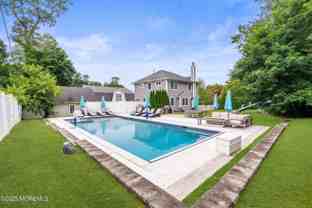 250 Alpern Ave - Photo 1 of 1