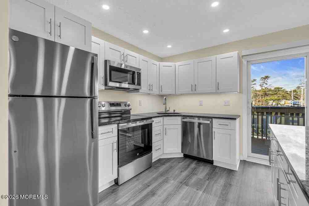 N Main St #C4 - Photo 5 of 12