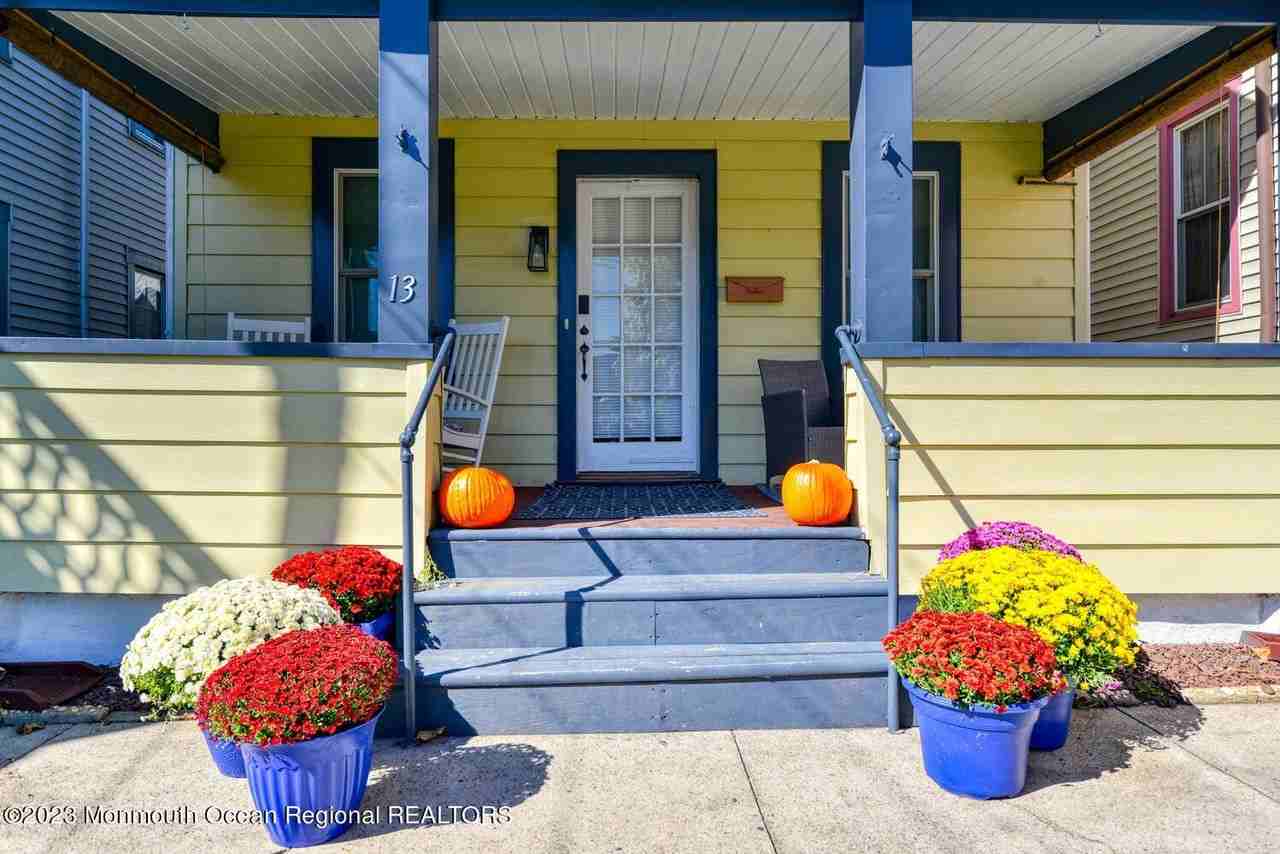 13 Pilgrim Pathway - Photo 2 of 19