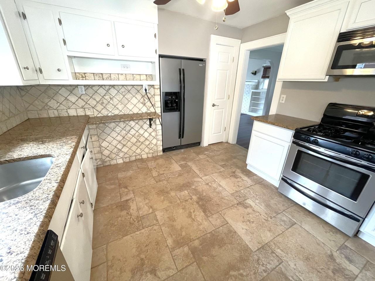 175 State Highway 35 - Photo 6 of 15