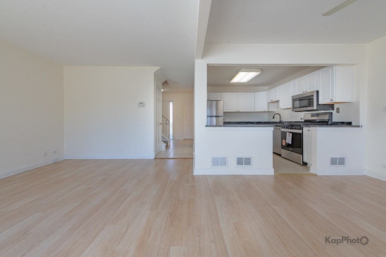 110 N Waterford Dr Unit 21 #21 - Photo 6 of 29