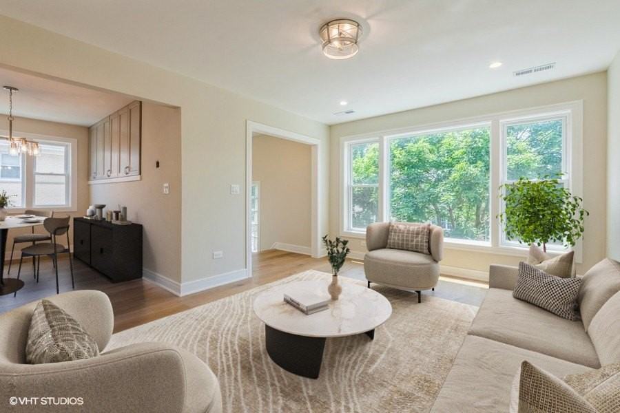 7026 W Diversey Ave Apt 2 #2 - Photo 3 of 20