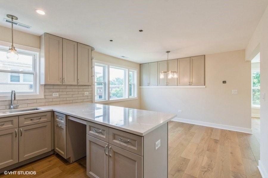 7026 W Diversey Ave Apt 2 #2 - Photo 6 of 20