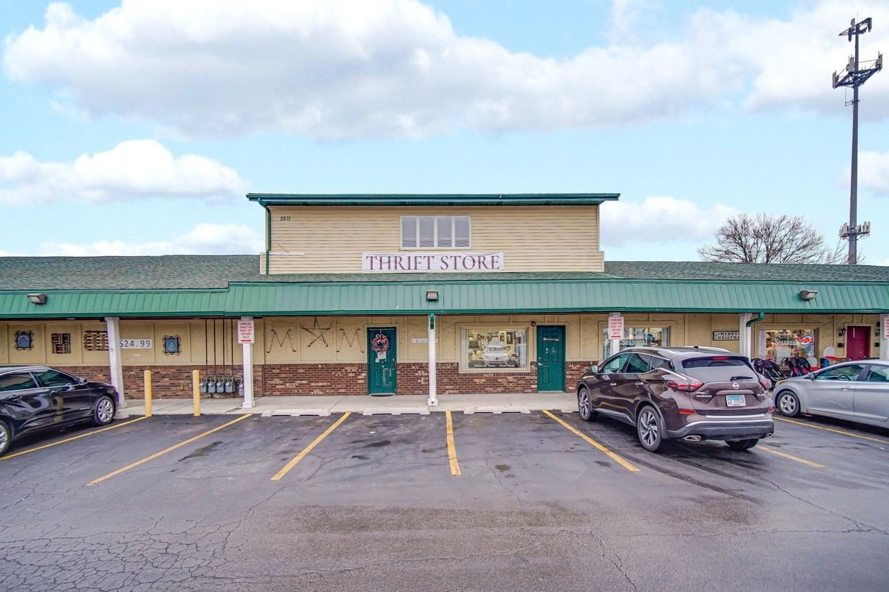 2571 E Lincoln Hwy Unit E #E - Photo 2 of 21