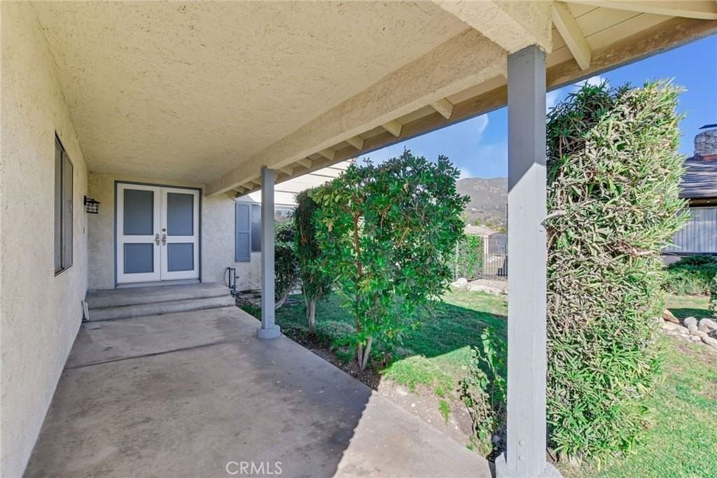 2785 Westfield Pl - Photo 3 of 47