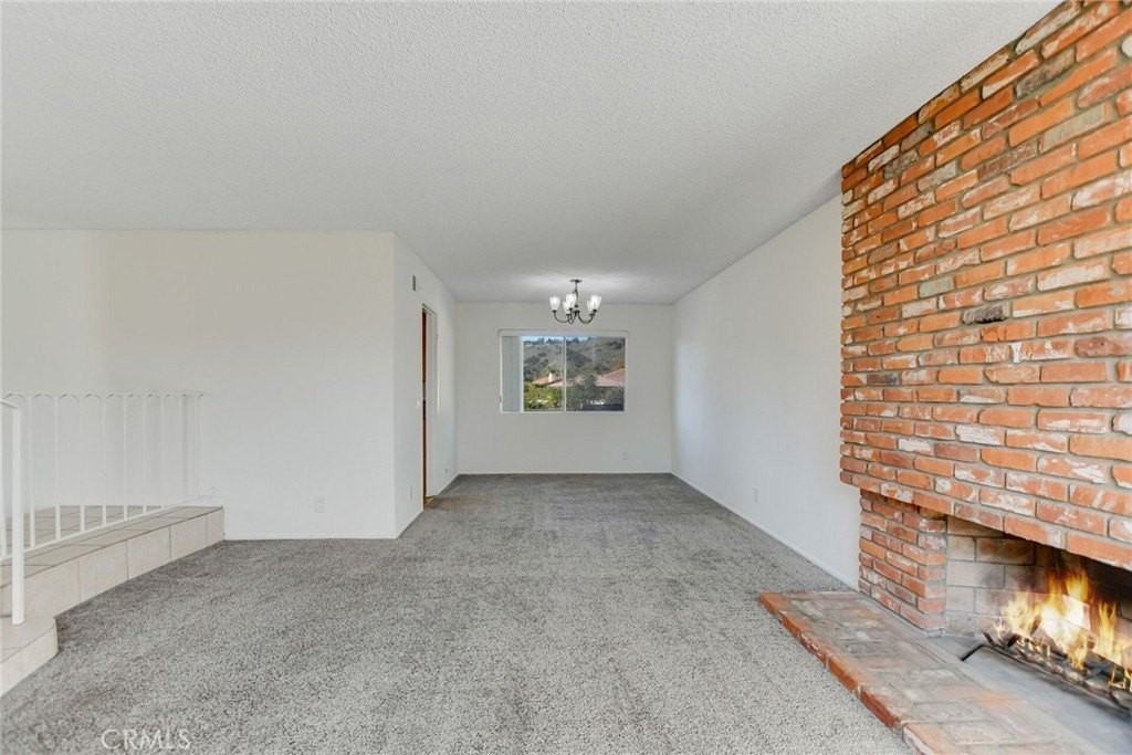 2785 Westfield Pl - Photo 6 of 47