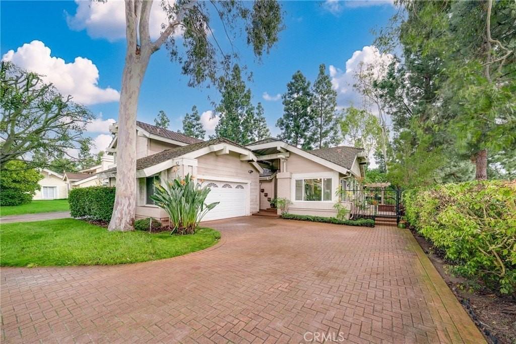 47 Hillgrass - Photo 2 of 30