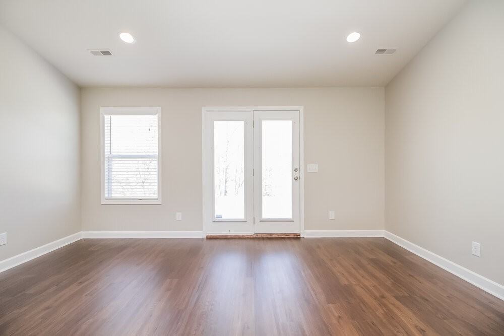 5022 Morning Dove Ln - Photo 3 of 15