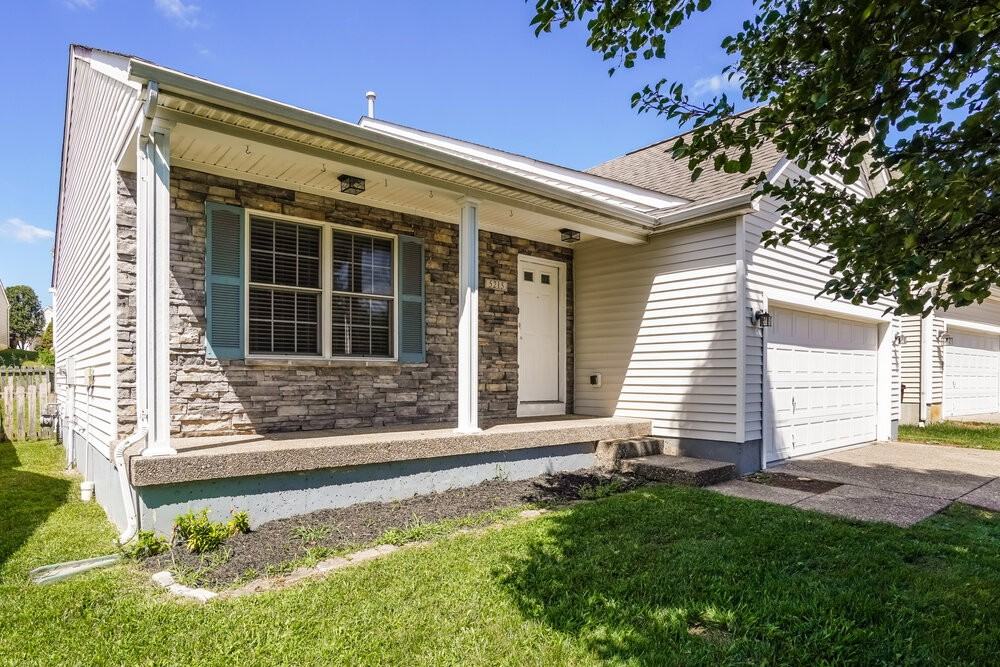 5215 Oldshire Rd - Photo 5 of 25