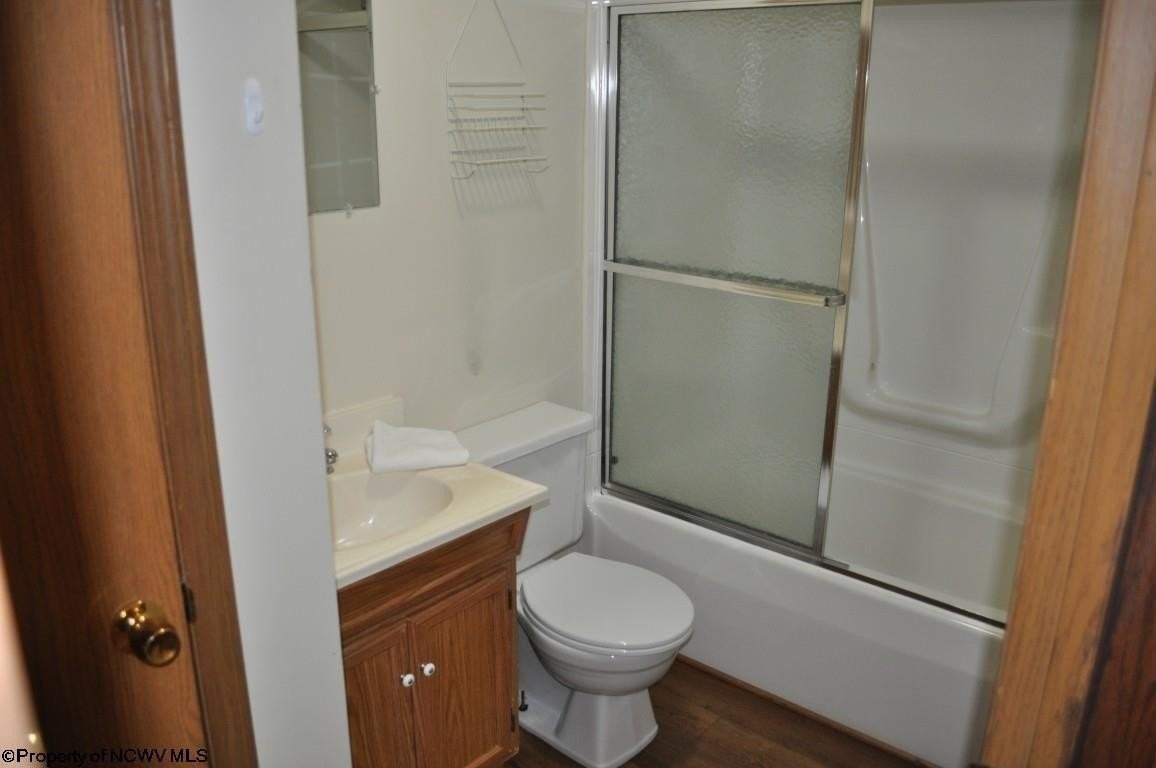 274 Spruce St - Photo 6 of 11