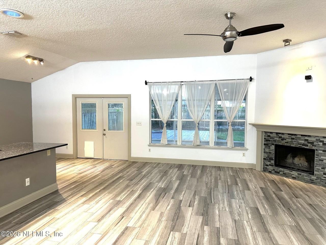 5388 Hidden Gardens Dr - Photo 2 of 38