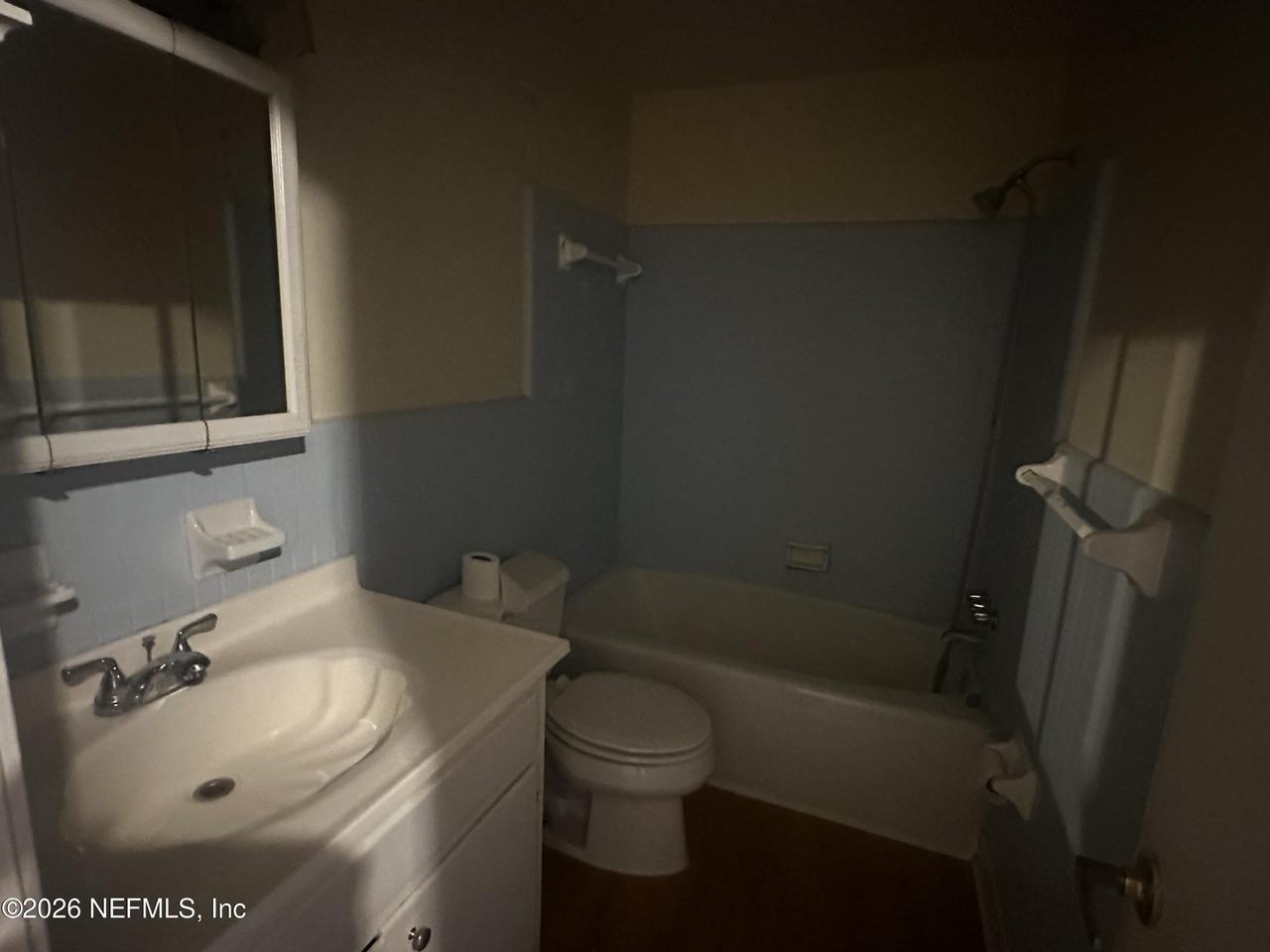 1530 El Prado Rd Apt 6 #6 - Photo 5 of 8