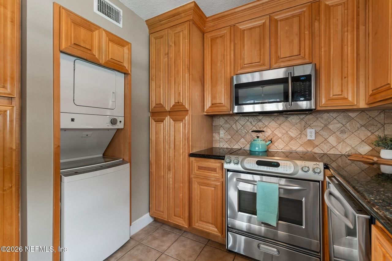 3434 Blanding Blvd Unit 145 #145 - Photo 7 of 23