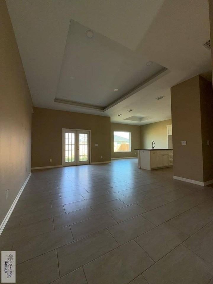 3717 Paseo Cafetos - Photo 2 of 12