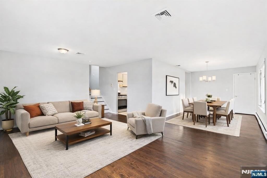 15 Hillcrest Ave - Photo 4 of 21