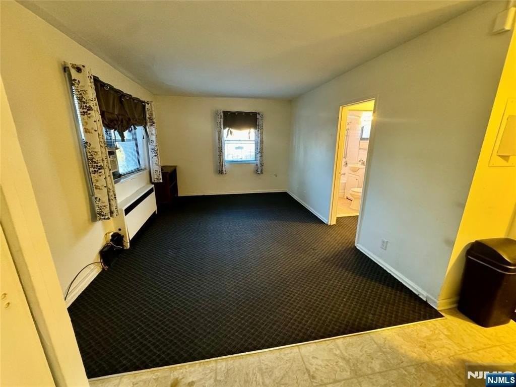 411 Park 2J - Photo 4 of 9