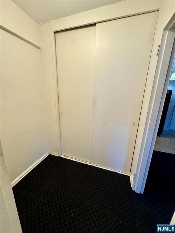 411 Park 2J - Photo 6 of 9