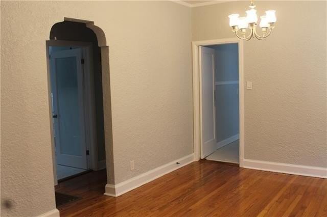 404 Ridgelake Dr - Photo 5 of 15