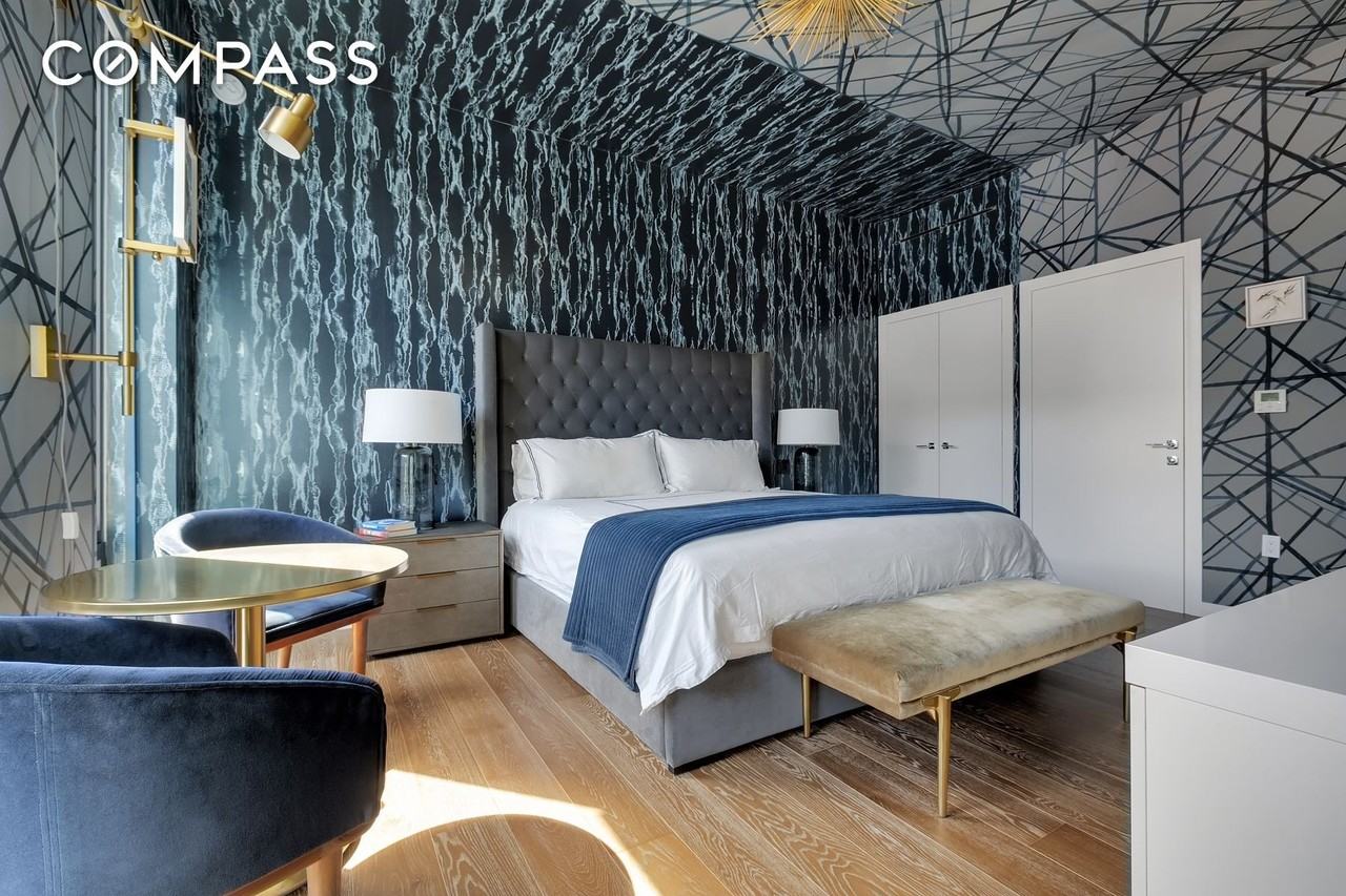 287 E Houston St #4C - Photo 3 of 12