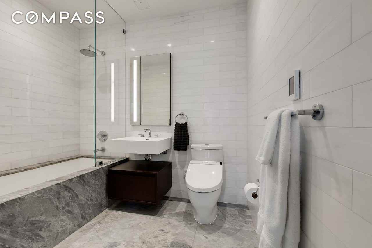 287 E Houston St #4C - Photo 4 of 12