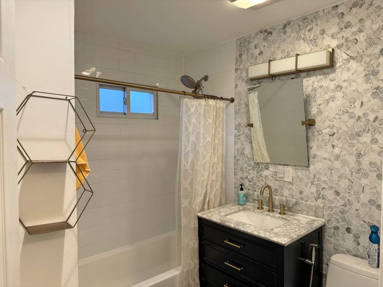 20703 34th Ave - Photo 5 of 17