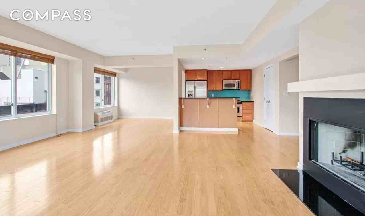 381 Malcolm X Blvd #5B - Photo 4 of 14