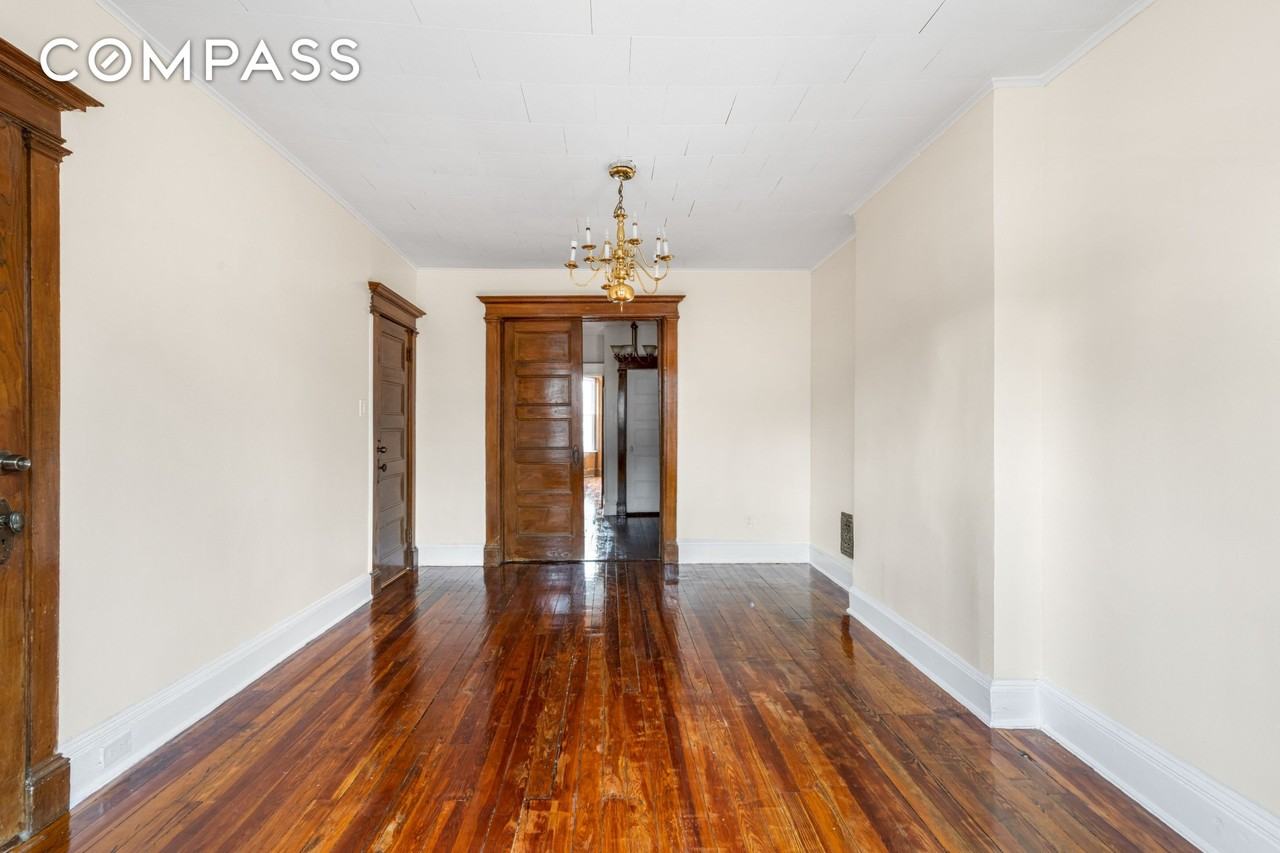 601 Jefferson Ave #2 - Photo 2 of 8