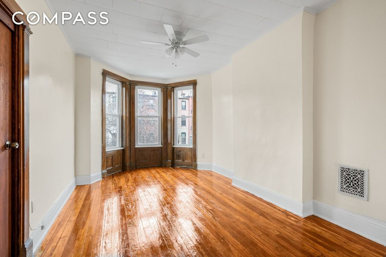 601 Jefferson Ave #2 - Photo 4 of 8