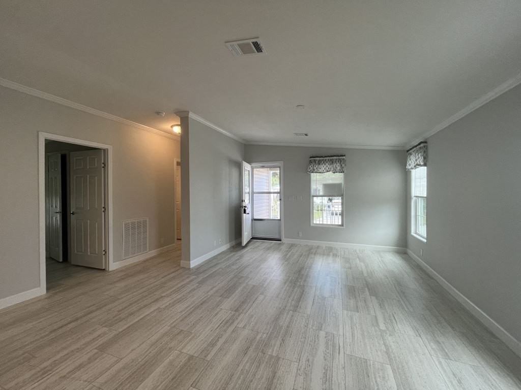 142 Bimini Cay Cir #142 - Photo 2 of 22