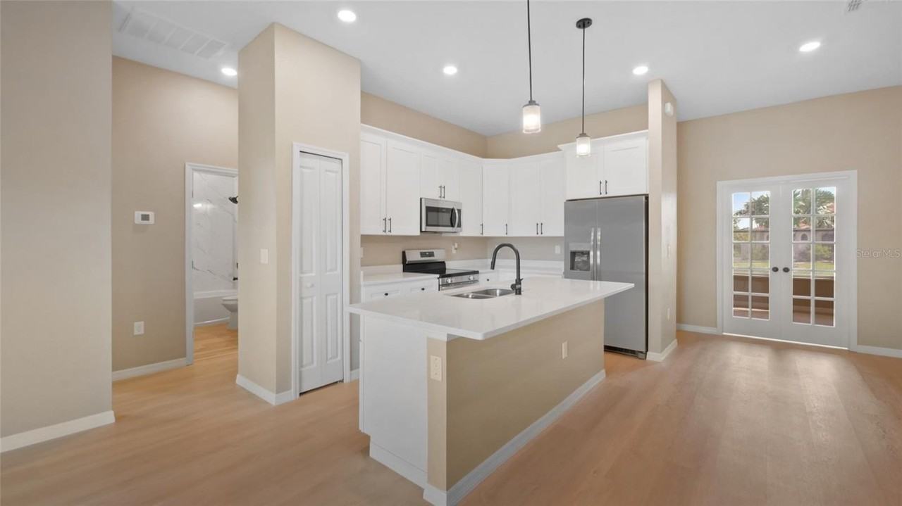 13639 Begonia Cir - Photo 6 of 42