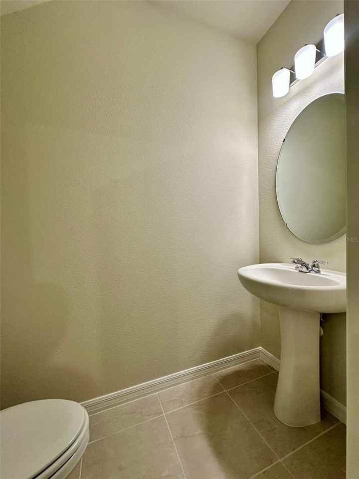 4216 Chester Springs Blvd - Photo 6 of 22