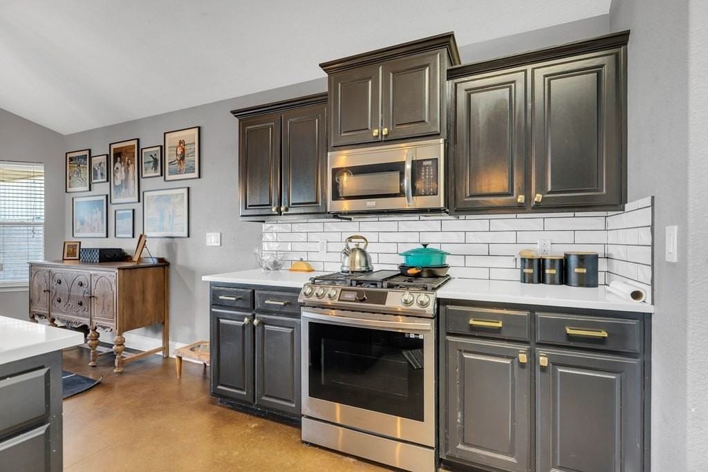 51 Laurel Valley Dr - Photo 4 of 14