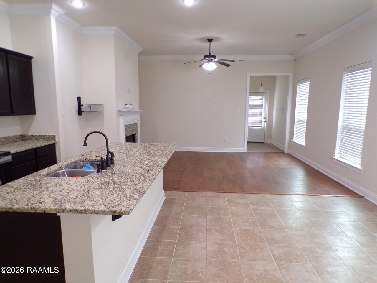 109 Kohen Luke Dr - Photo 2 of 14