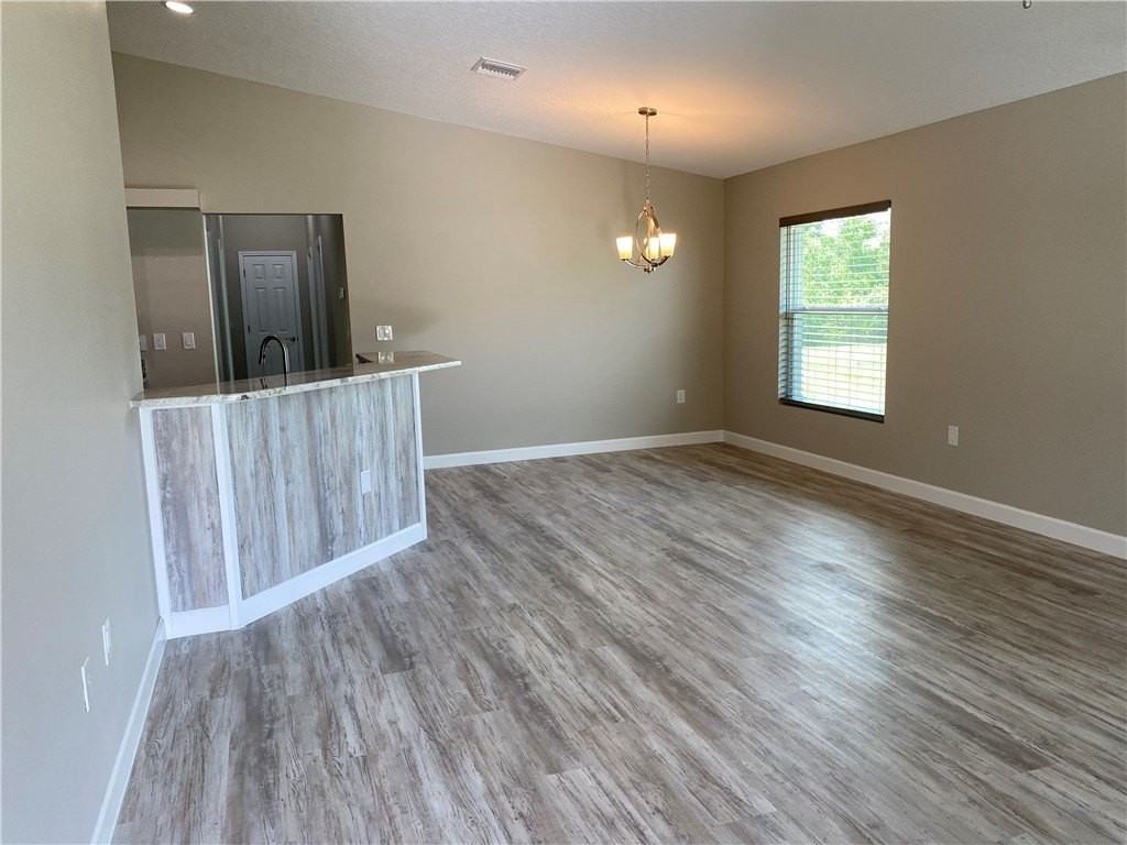 109 Aetna St Apt B #B - Photo 4 of 26