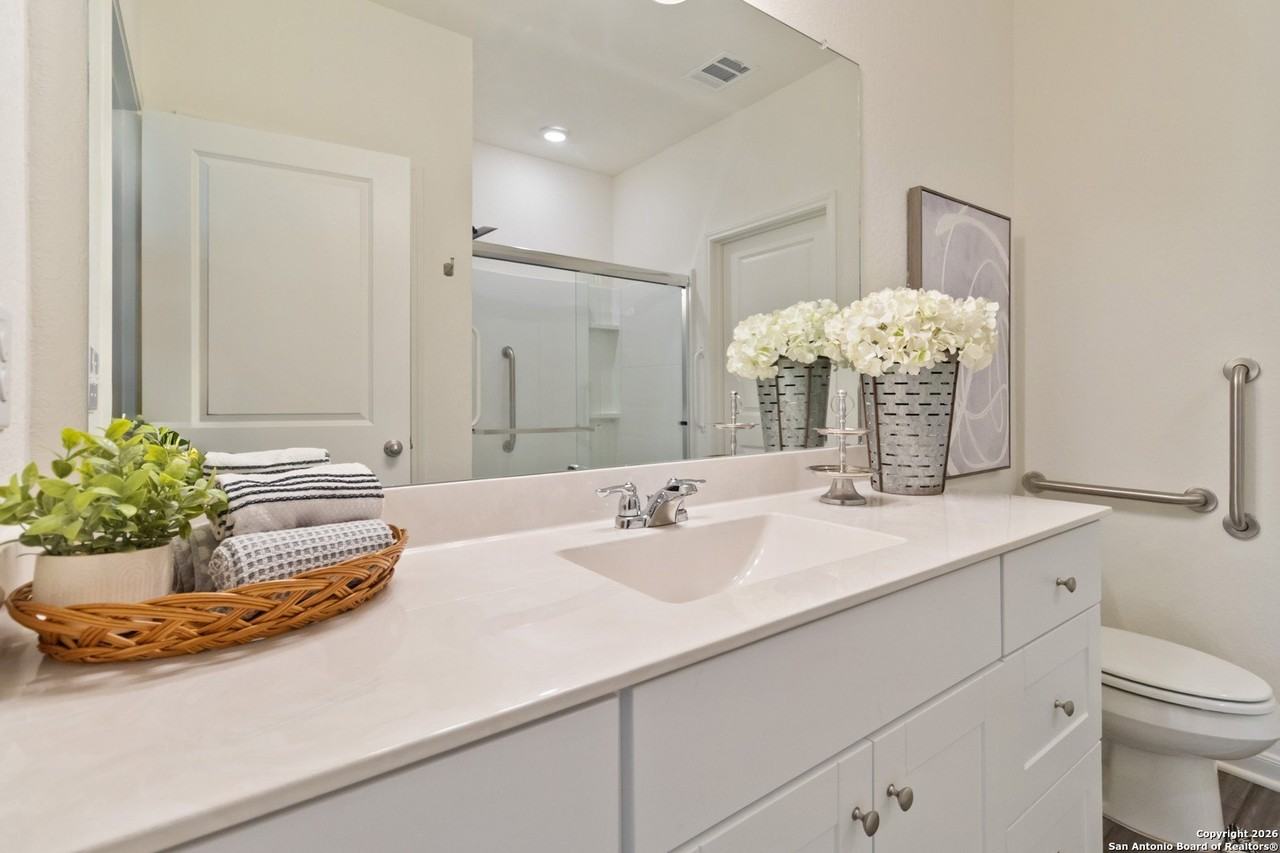 4913 Jovian - Photo 6 of 21