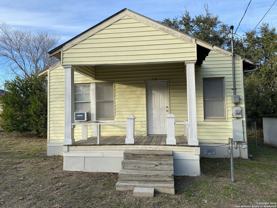 416 W Johnson St - Photo 1 of 1