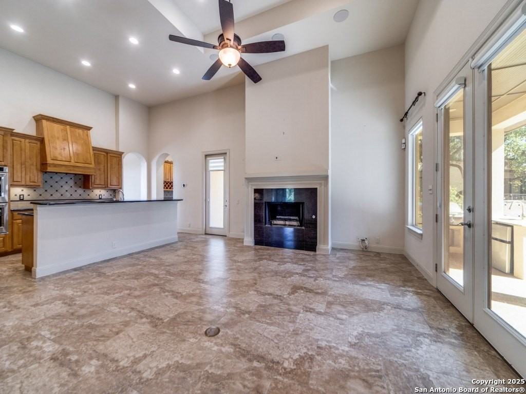 16 Liser Gln - Photo 7 of 36