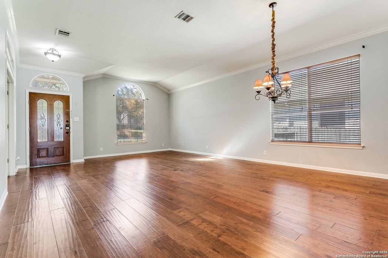 407 Neches Br - Photo 2 of 23