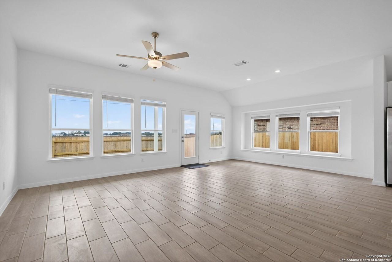 5755 Musquiz Rdg - Photo 7 of 31