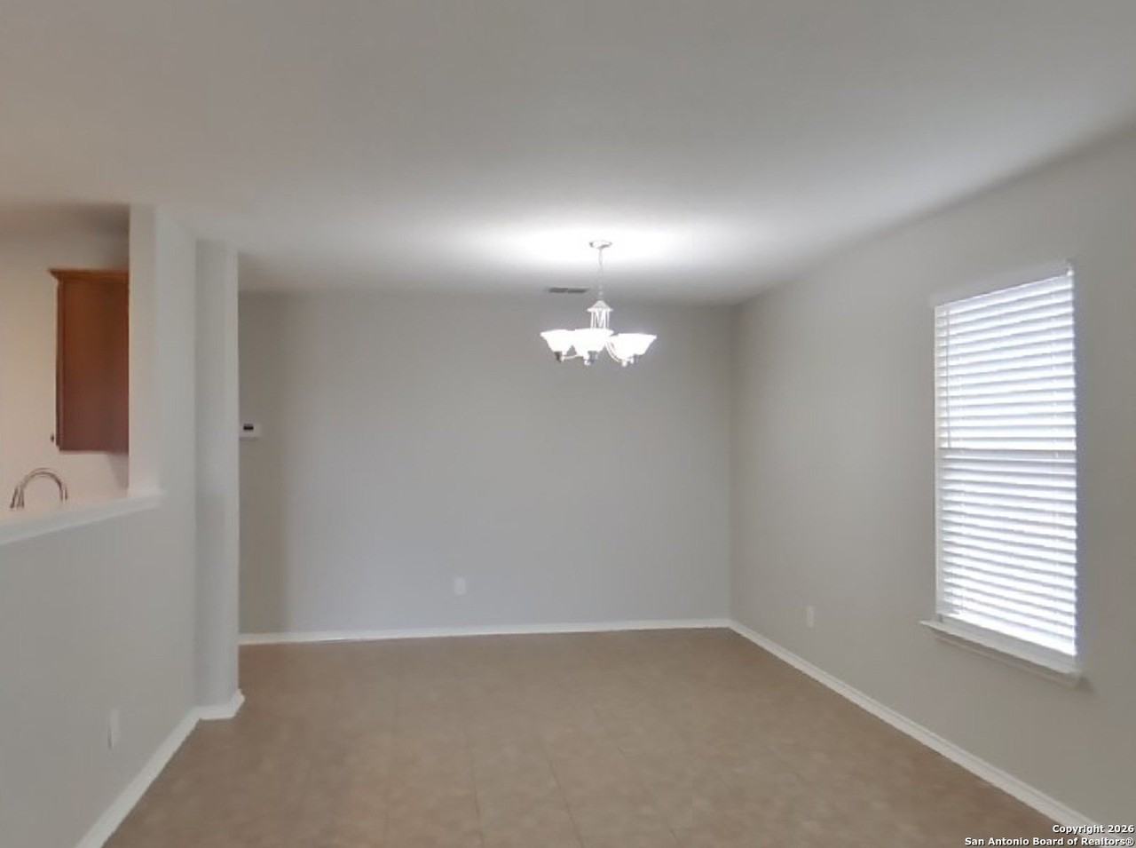 2319 Camberly Vw - Photo 4 of 16