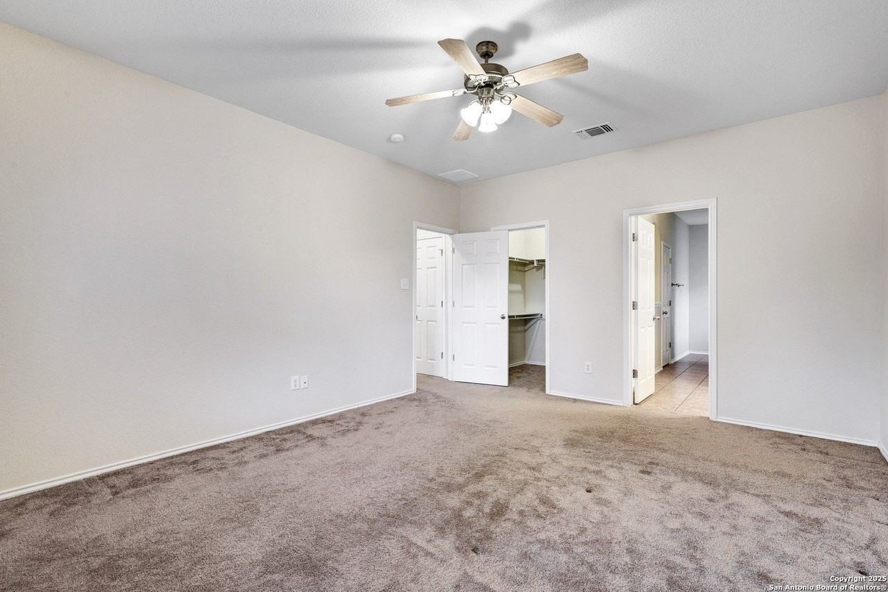 10410 Weser Ln - Photo 4 of 22