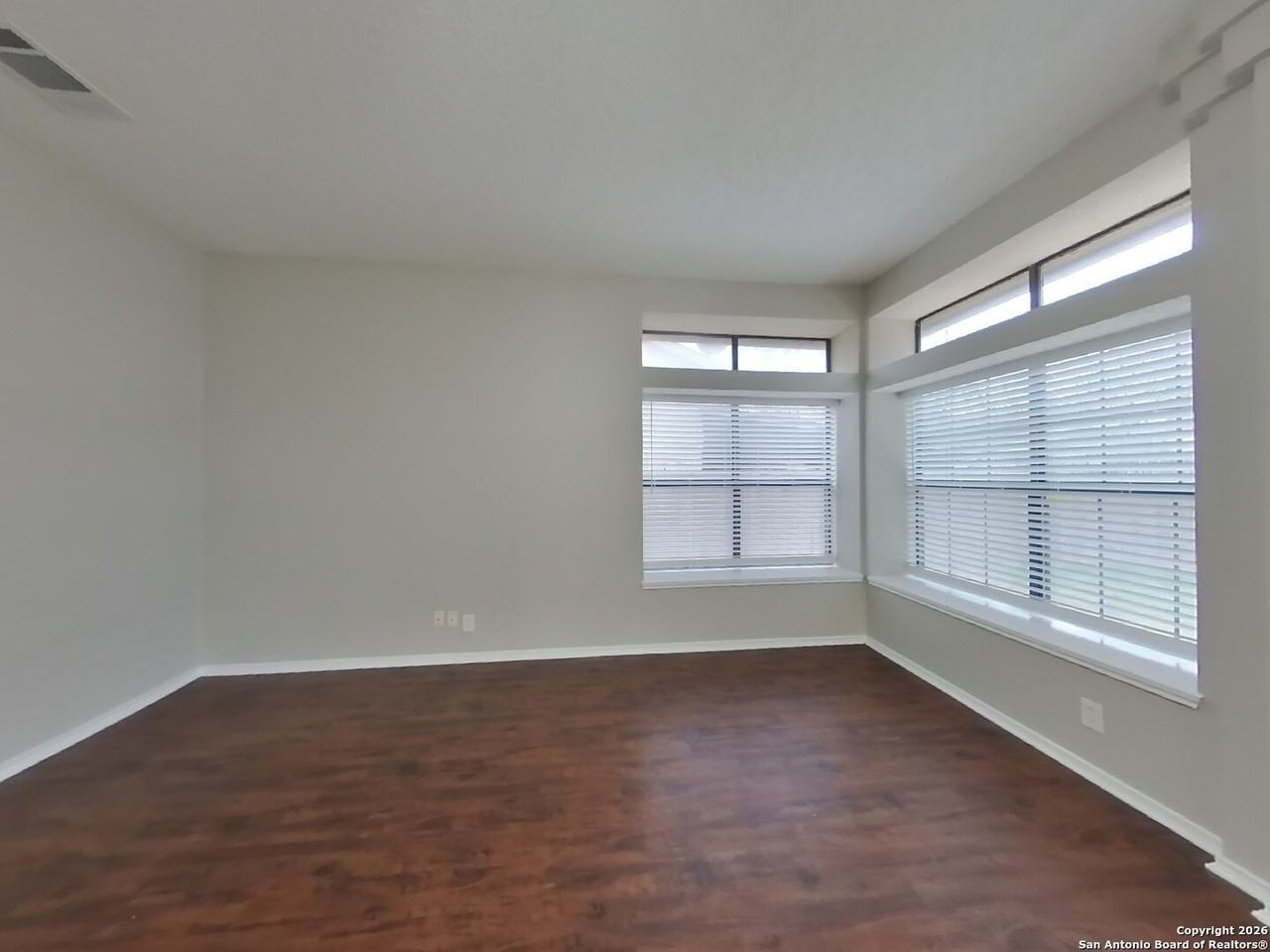 8035 Dove Trail Dr - Photo 2 of 19