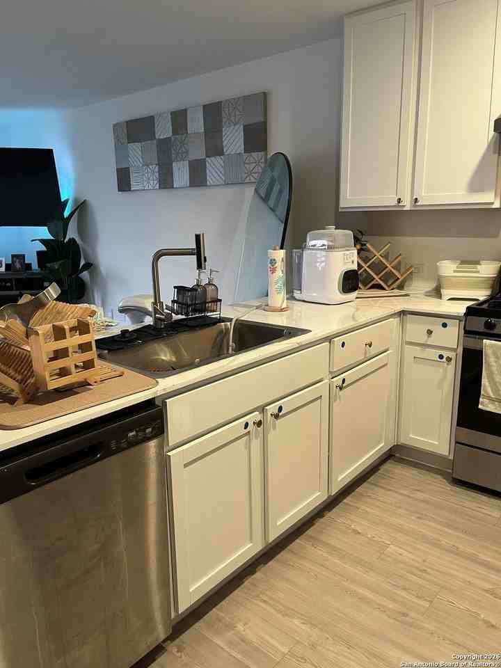 7230 Duck Pond - Photo 7 of 17