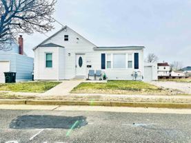 2019 Kuehnle Ave - Photo 1 of 1