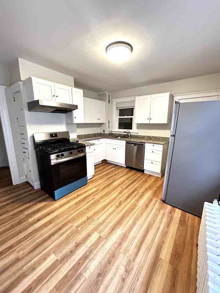 59 Prospect Street #4 - Photo 3 of 14