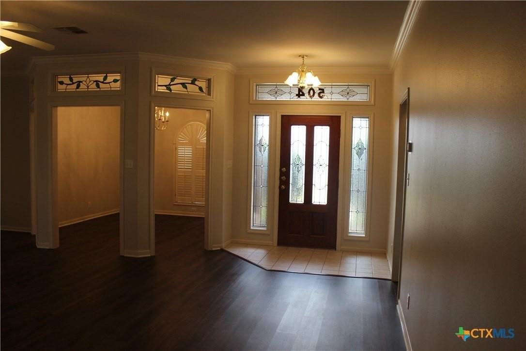 504 Vista Cv - Photo 2 of 24