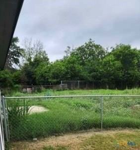 907 E 3rd St Apt A #A - Photo 2 of 13