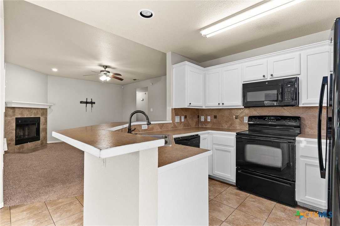 3505 Lucas St - Photo 4 of 15